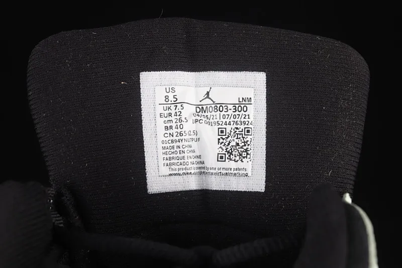 All categories Air Jordan Jordan series basketball shoes Air Jordan 13 pure original version Air Jordan 13 Low GC "Singles Day" AJ13 Joe 13 Singles Day luminous low-top basketball shoes DM0803-300